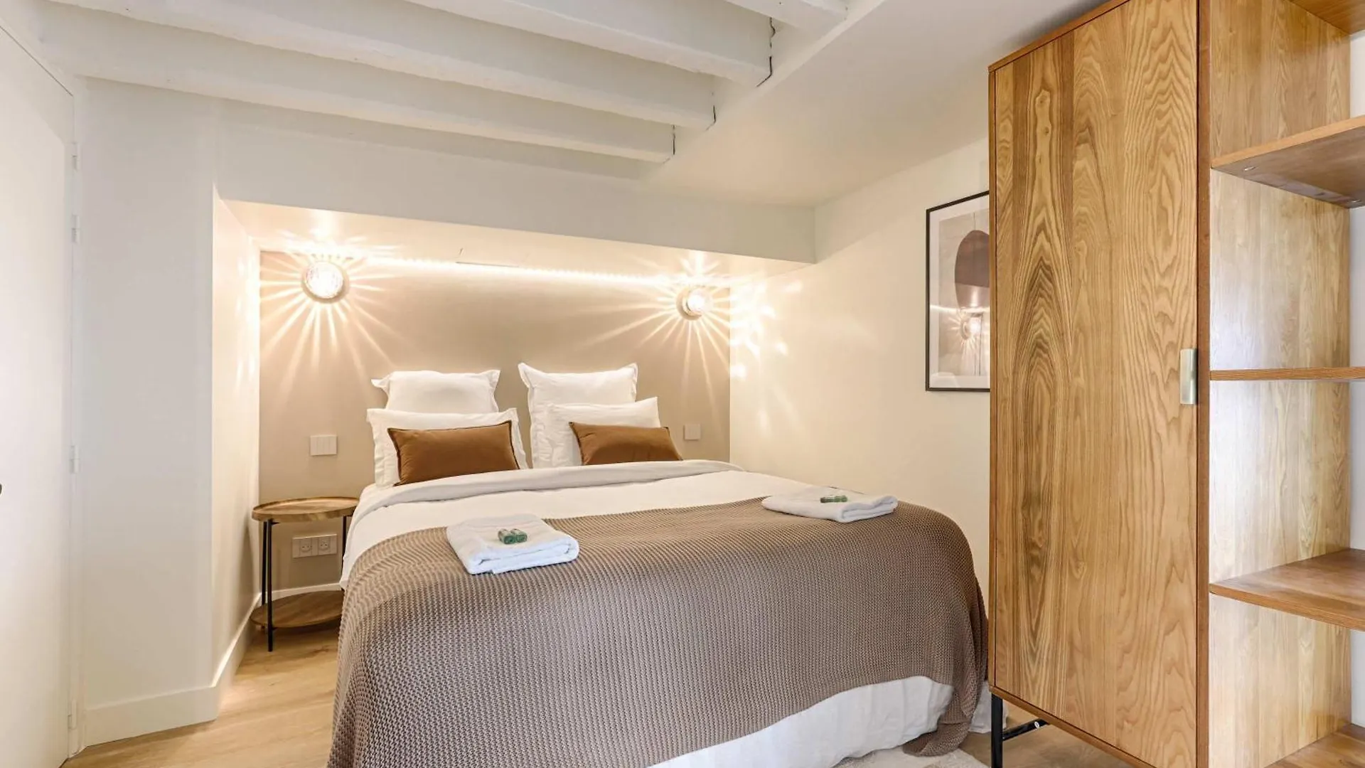 Residence - Roquette - Marais Paris