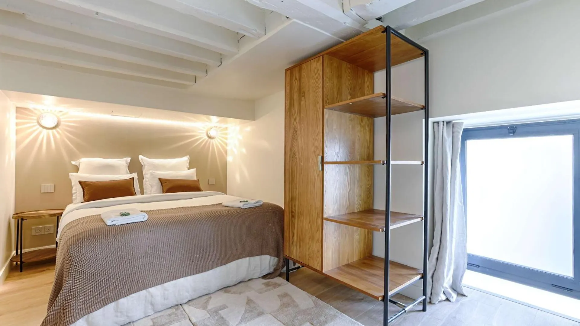 Residence - Roquette - Marais Parijs